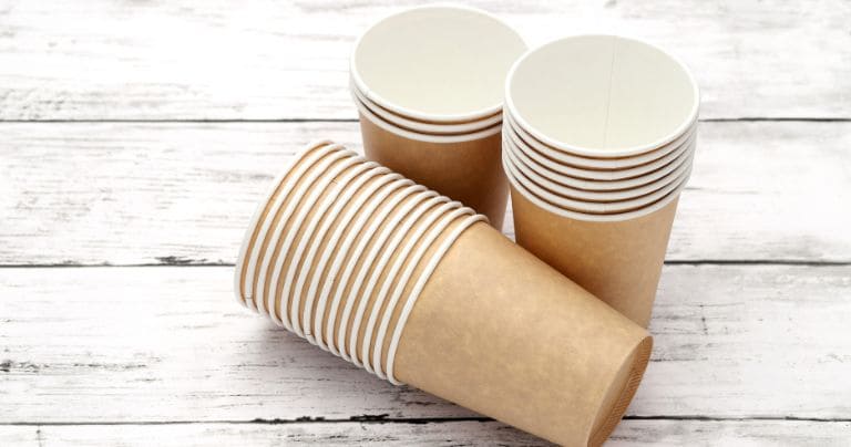 disposable paper cups